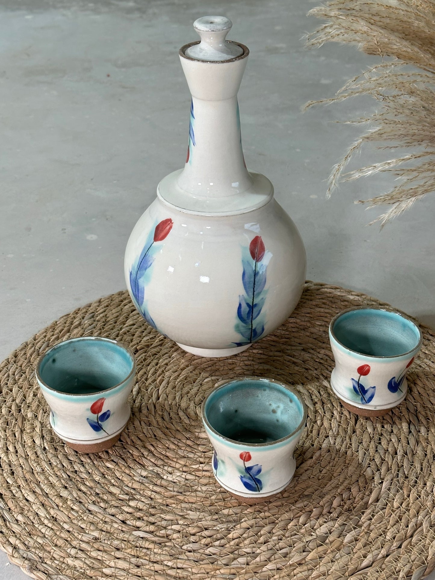 Oasis Tableware Collection - Pitcher & Cups