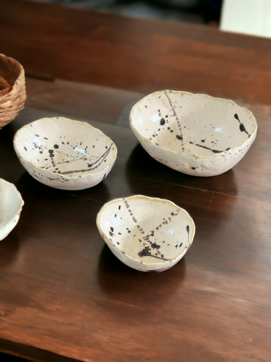 Quail Beige Oval Bowls