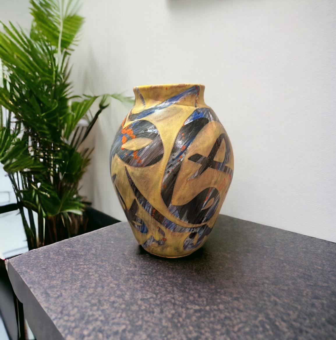 Kalimat Arabic Calligraphy Vase - colored