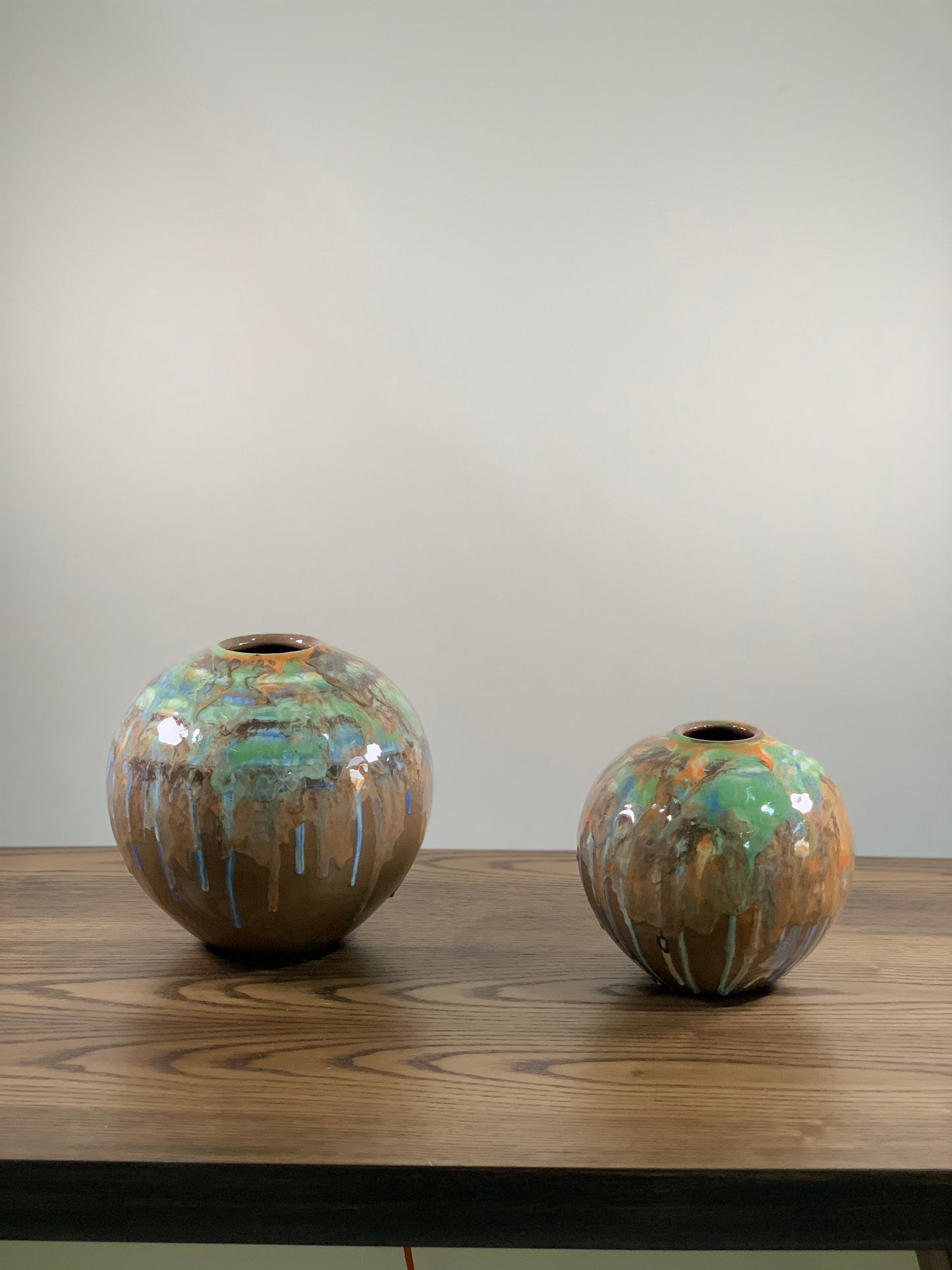 Meadows Art Home Decor Collection - Lush Vase Round