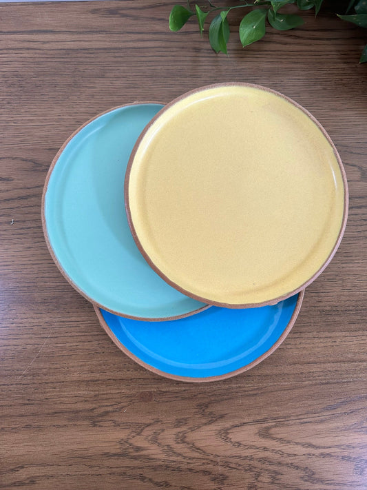 Meadows Tableware Collection - Colored Round plates