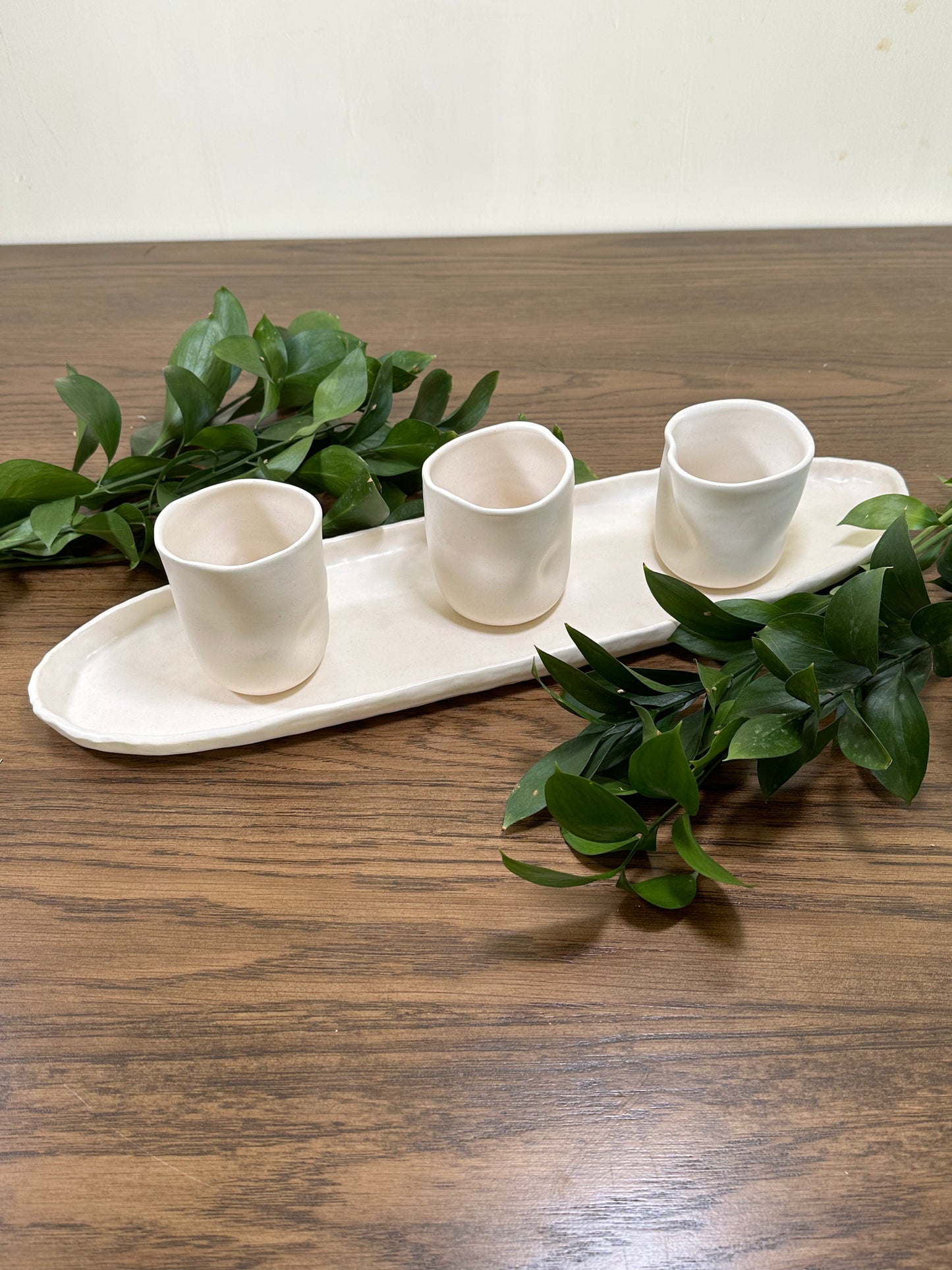 Meadows Tableware Collection - Crema Long Plate & cups