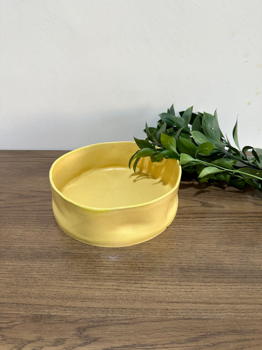 Meadows Tableware Collection - Yellow flat Bowl