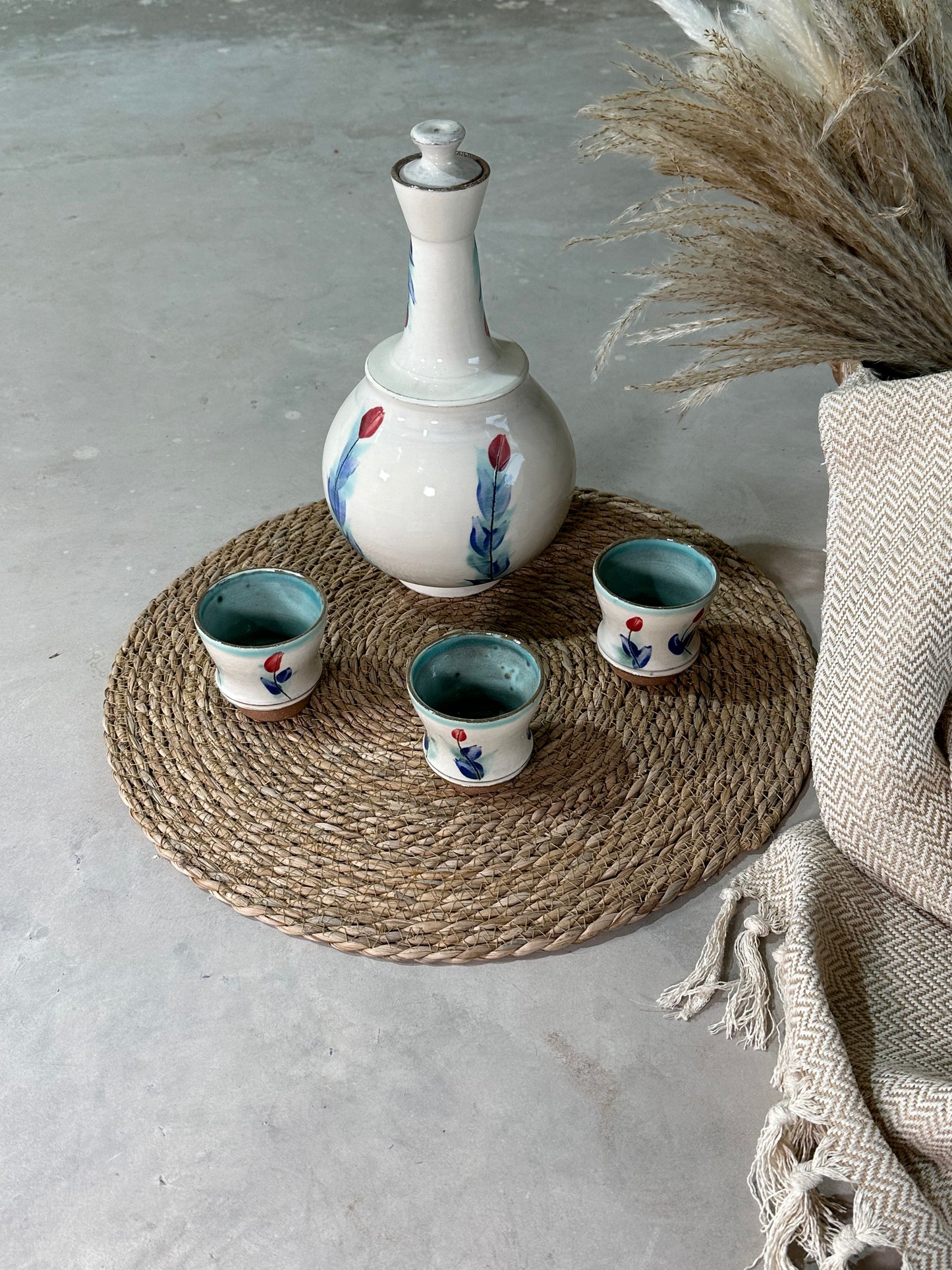 Oasis Tableware Collection - Pitcher & Cups